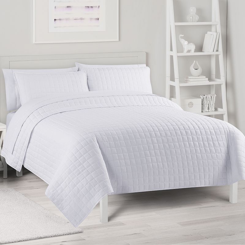 The Big One Super Soft Quilt Set with Shams, White, Full/Queen