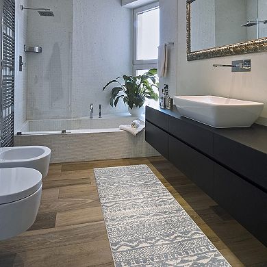 World Rug Gallery Distressed Linear Geo Anti-Fatigue Mat