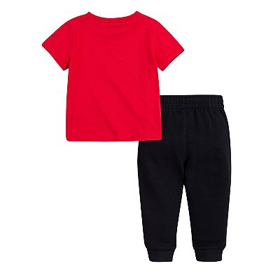 Toddler Boy Nike Graphic Tee & Jogger Pants Set