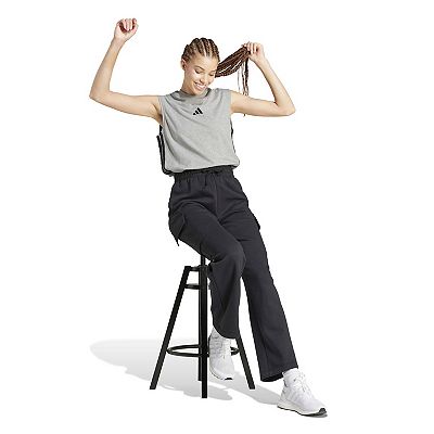 アディダス☆Essentials Linear Fleece Cargo Pants☆選べる2色 Women's adidas Essentials Linear Fleece Cargo Pants