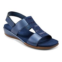 Navy blue sandals at kohl's store