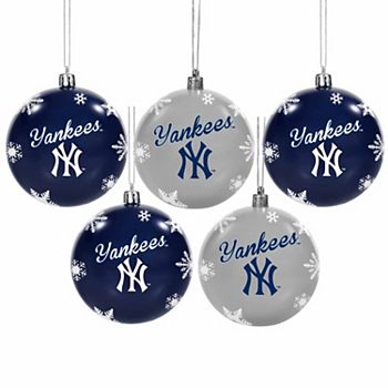 New York Yankees 5-Pack Set of Shatterproof Ball Ornaments