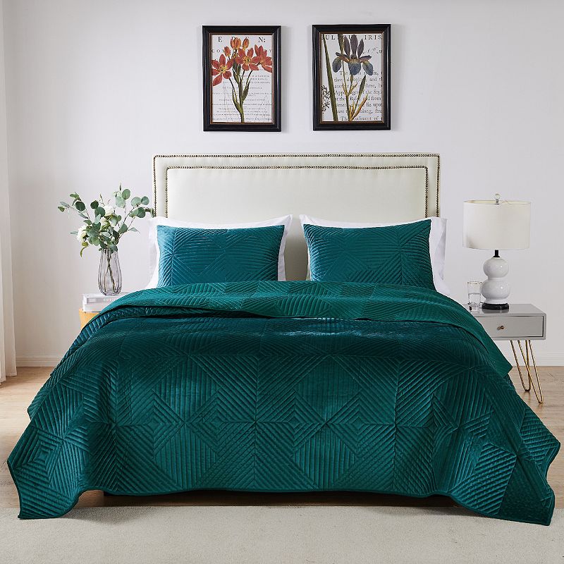Barefoot Bungalow Riviera Velvet Teal Quilt Set and Shams, Blue, Full/Queen