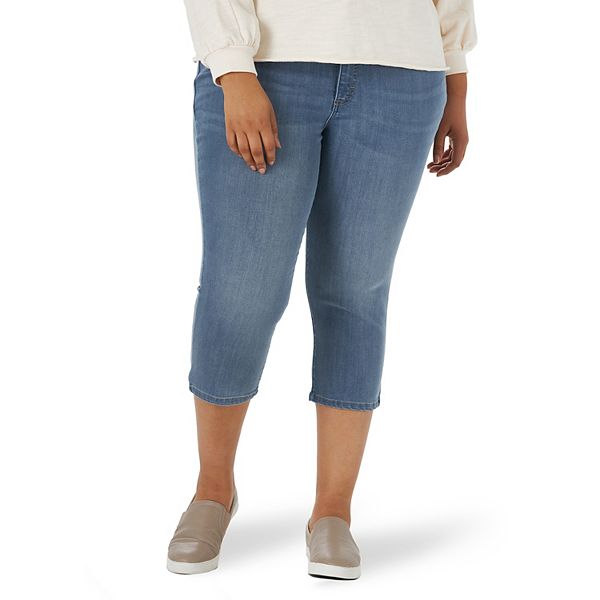 LEE Womens Plus Size Sculpting Slim Fit Pull-on Capri Jean