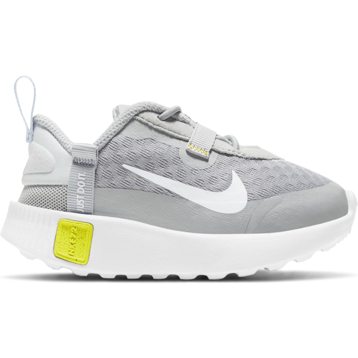 gray nike shoes for boys
