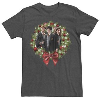 Men's Harry Potter Christmas Group Shot Wreath Tee