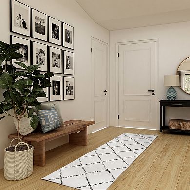 My Magic Carpet Median Diamond Waterproof Machine Washable Rug