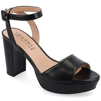 Journee Nairri Women's Pumps