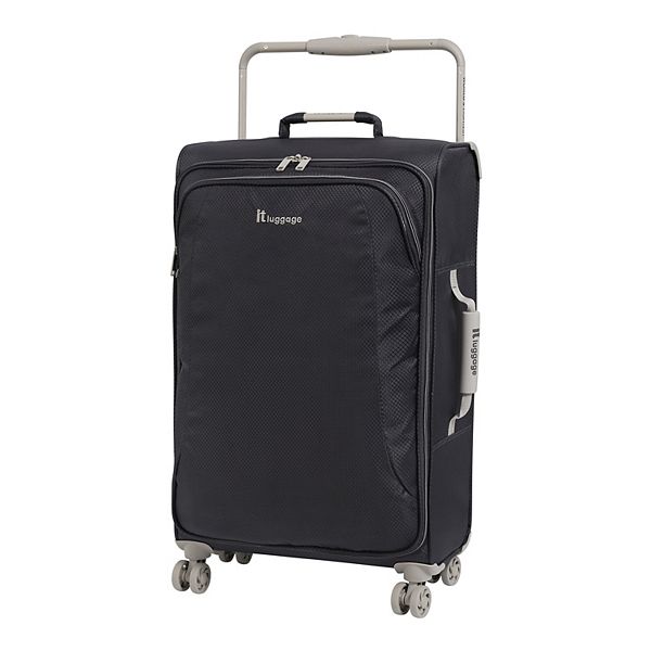 it luggage World's Lightest New York Softside Spinner Luggage