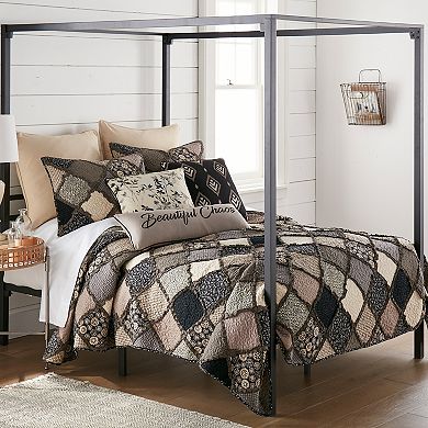 Donna Sharp Lexington Quilt Set with Shams