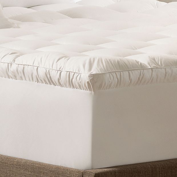 Serta 1-in D Polyester Queen Mattress Cover in the Mattress Covers &  Toppers department at