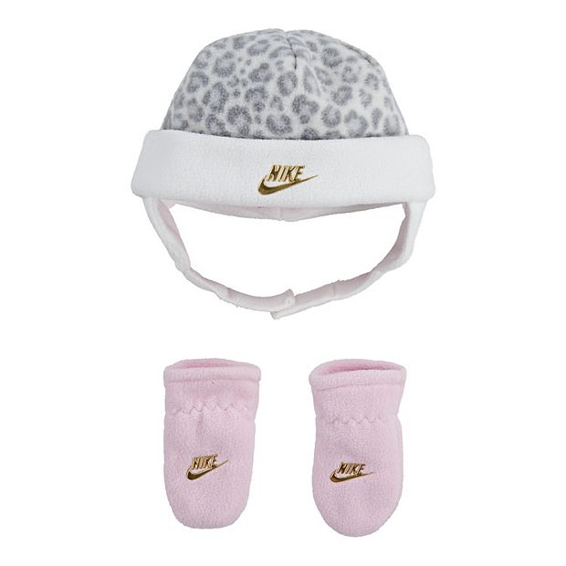 Baby nike shop hat and socks