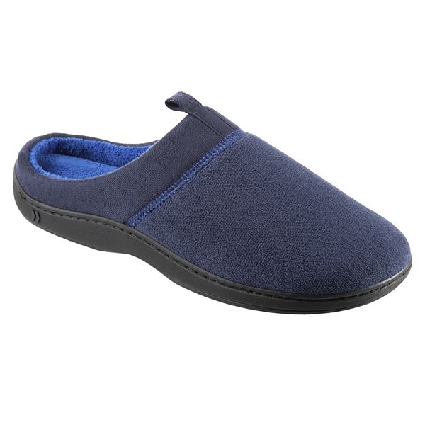 Isotoner men's best sale slippers memory foam