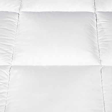 Serta Down Illusion Antimicrobial Down-Alternative Lightweight Comforter