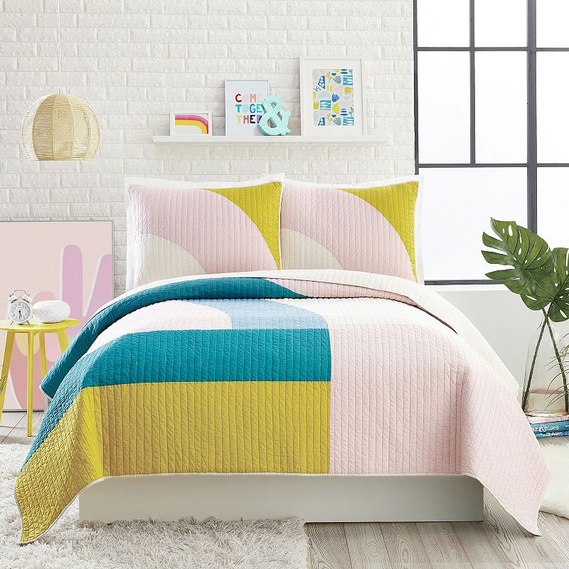 Makers Collective Modshapes Quilt Set with Shams, Pink, Twin