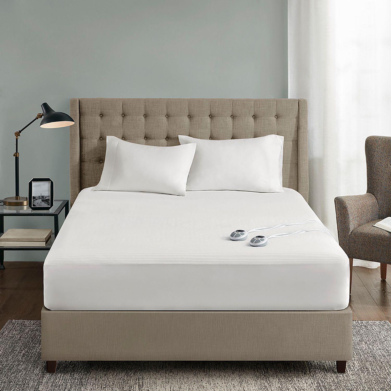 Serta - Waterproof Heated Mattress Pad - Twin XL - White, image size:1500x1500