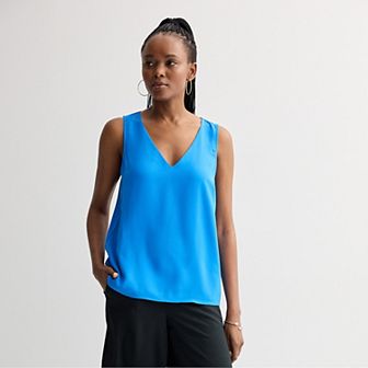 Women's Petite Nine West V-Neck Tank Top