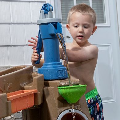 Step2 Pump & Splash Discovery Pond Toy