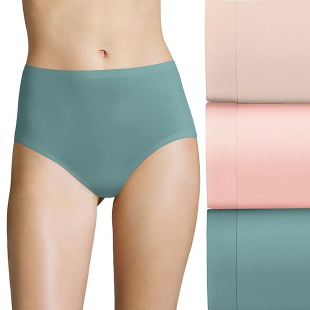 Women's Bali® Comfort Revolution® Easylite® 3-Pack Brief Panty Set