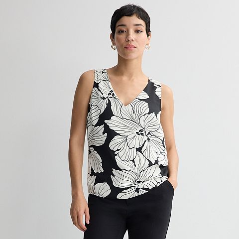 Nine West Women's Nine West V-Neck Tank Top