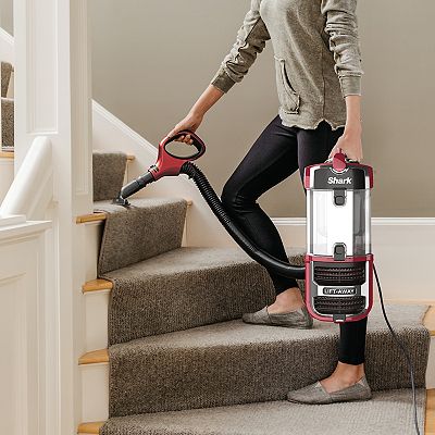 Shark navigator swivel proper upright hotsell vacuum with self cleaning brush roll