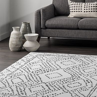 nuLOOM Mila Machine Washable Diamond Trellis Rug