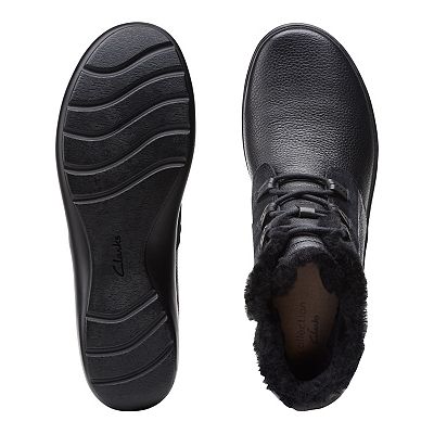 Clarks® Cora Chai Women's Faux-Fur Ankle Boots