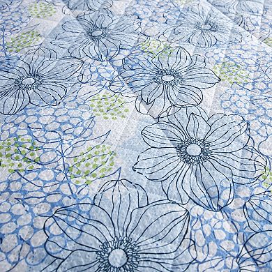 Shavel Home Seersucker Quilt Set with Shams