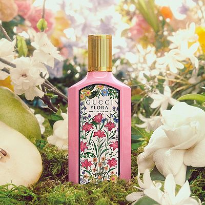Gucci Flora Gorgeous Gardenia Eau de Parfum with Pear and Brown Sugar