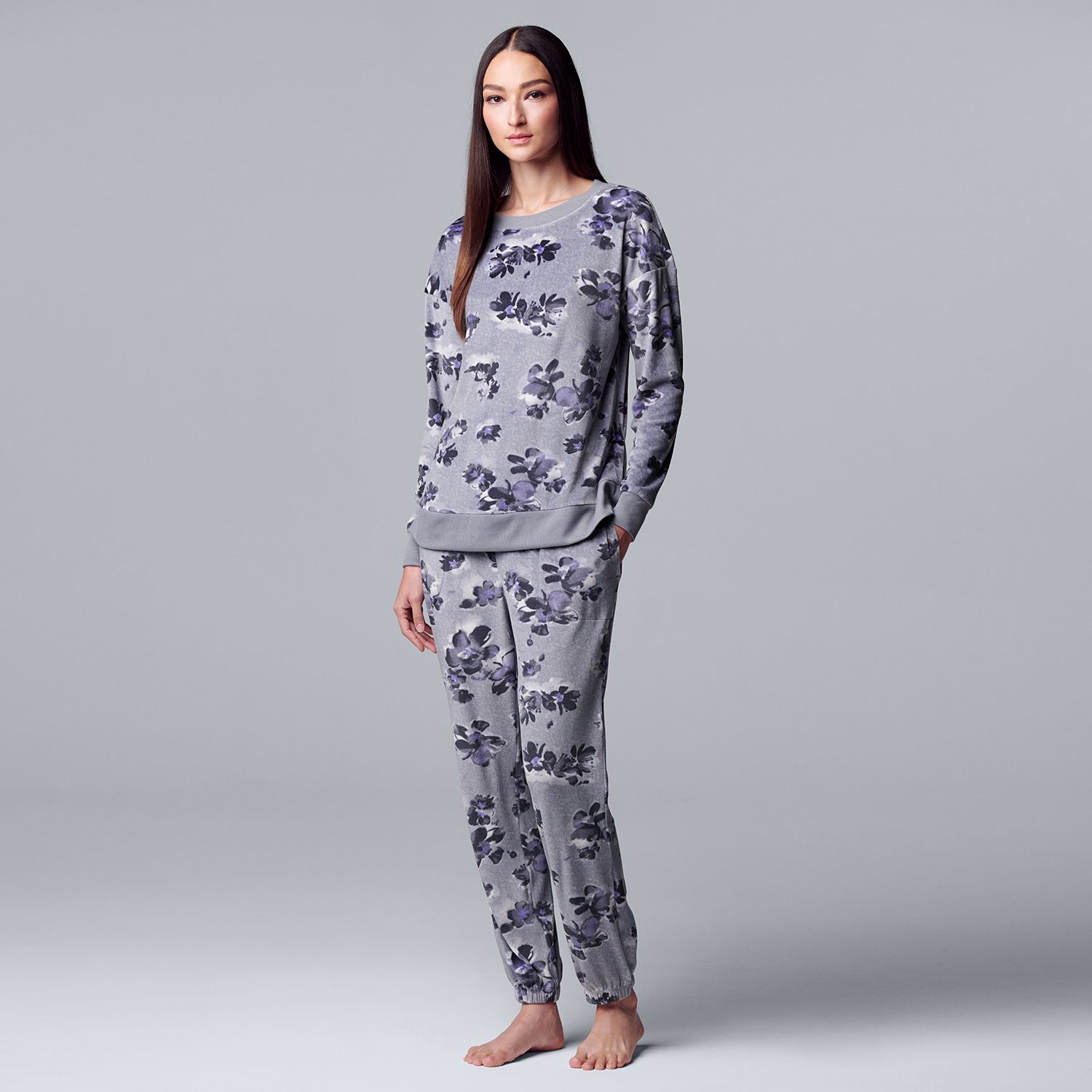 Women S Simply Vera Vera Wang Velour Pajama Top And Banded Bottom   5005125 Gray Floral