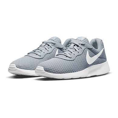 kohls nike tanjun