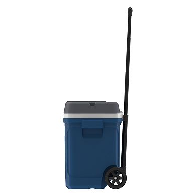 Igloo Latitude 30-Quart Rolling Cooler