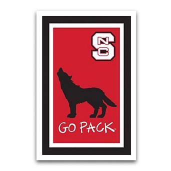 NC State Wolfpack Team Logo Garden Flag