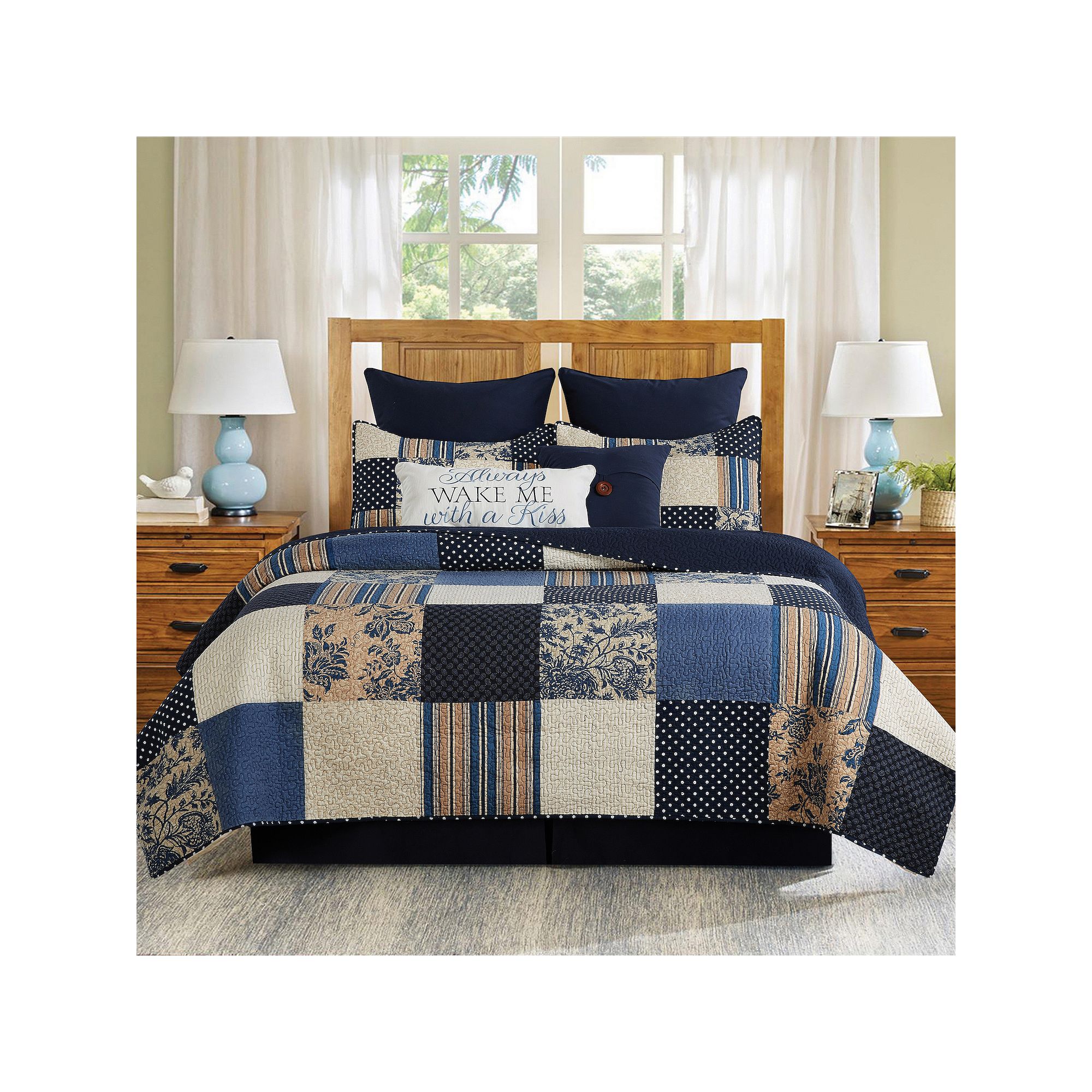 C&F Home Julia Quilt Set with Shams, Blue