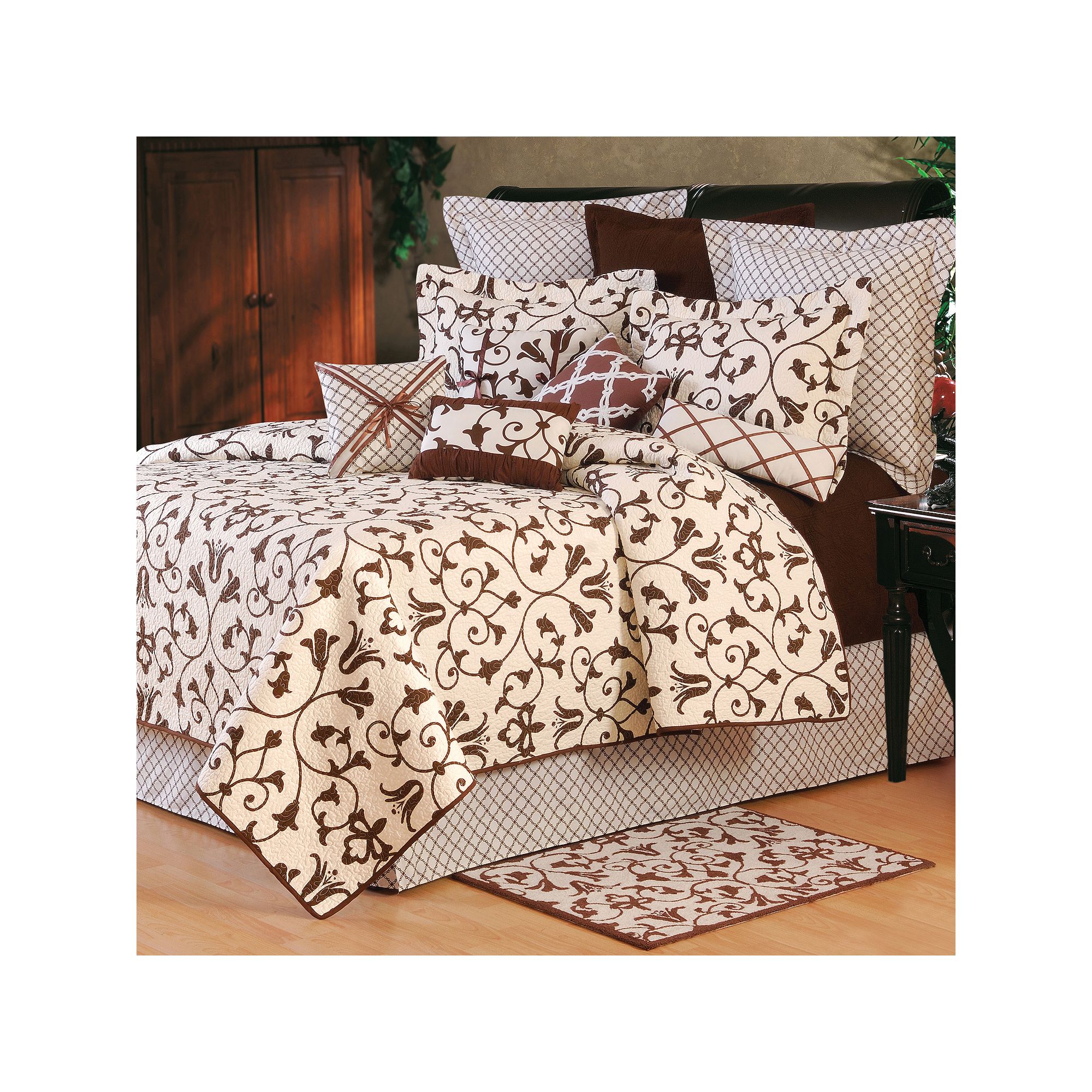 C&F Home Seraphina Brown Quilt Set with Shams