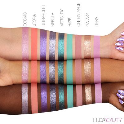 HUDA BEAUTY Mercury Retrograde Eyeshadow Palette HUDA BEAUTY Mercury Retrograde Eyeshadow Palette
