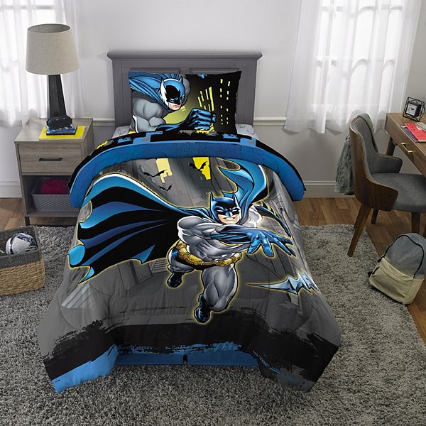 Warner Brothers Batman Center of Shadow Complete Bedding Set