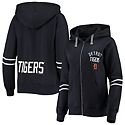 Hoodies & Sweatshirts