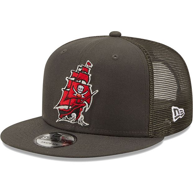 Men's New Era Pewter Tampa Bay Buccaneers Classic Trucker 9FIFTY Snapback  Hat