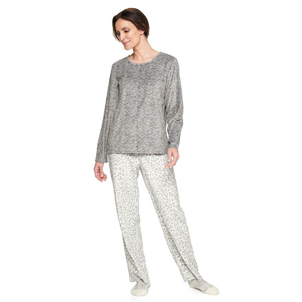 Petite Croft & Barrow® Velour Long Sleeve Pajama Top & Pajama Pants Set