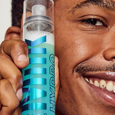 Hydro Grip 12HR Dewy Setting Spray With Hyaluronic Acid + Niacinamide