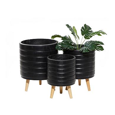 CosmoLiving by Cosmopolitan White Planter Floor Decor 3-piece Set