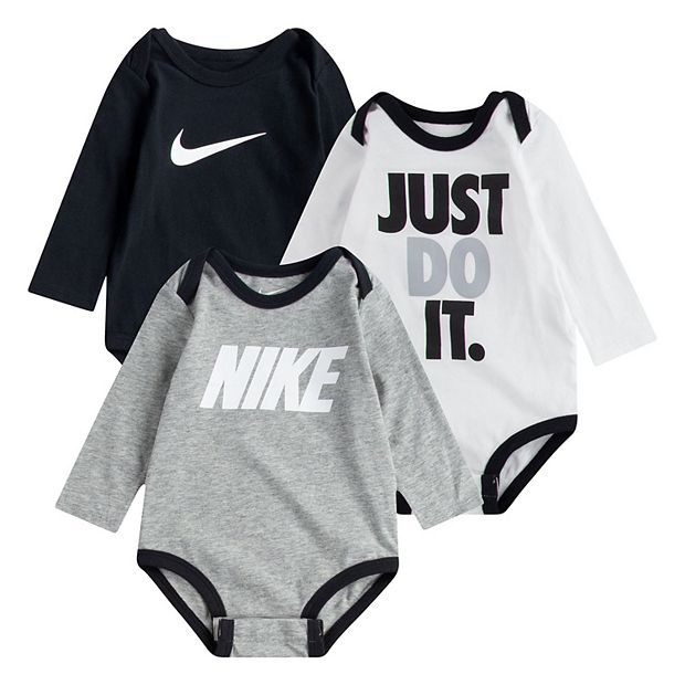 Baby nike clothes on sale sale