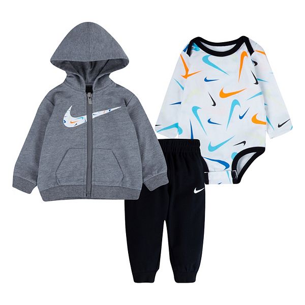 infant nike sweatsuit