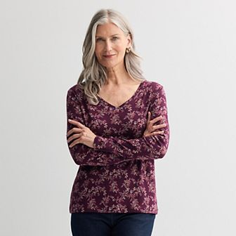 Petite Croft & Barrow® Essential Long-Sleeve V-Neck Top