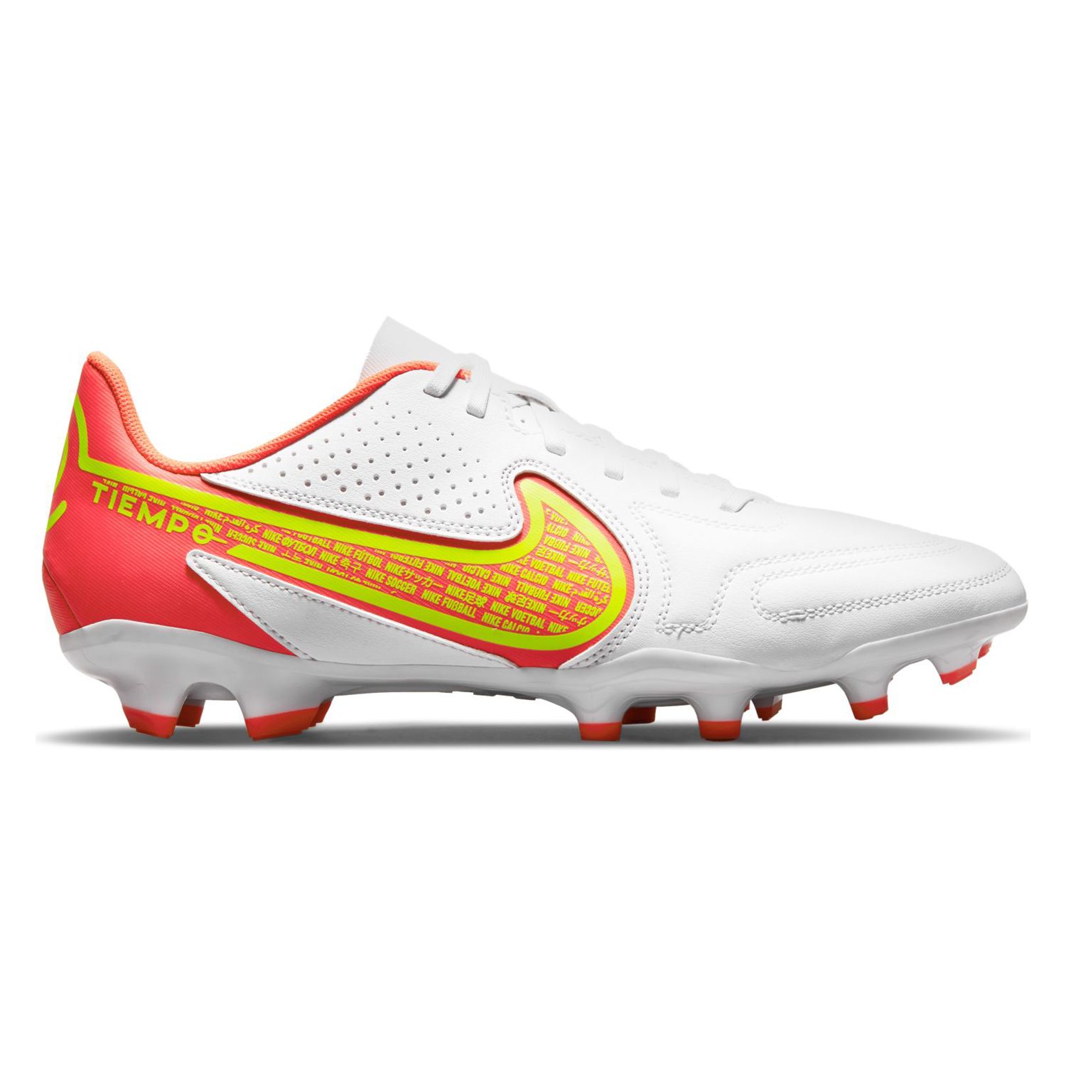 nike cleats soccer tiempo