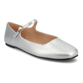 Journee Carrie Women's Mary Jane Flats