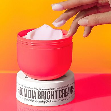 Bom Dia Bright Visibly Brightening and Smoothing Body Cream with Vitamin C