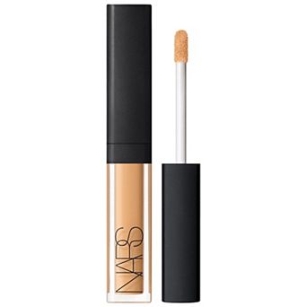 NARS Radiant Creamy Concealer with Hydrating Medium Coverage