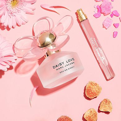 Daisy Love Eau So Sweet Eau de Toilette with White Raspberry, Daisy Petals & Sweet Musk